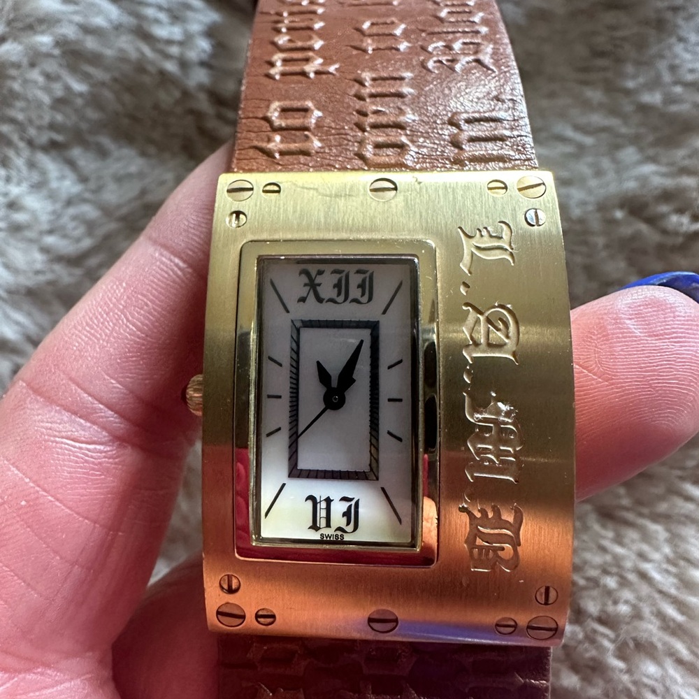 Beautiful L.A.M.B watch genuine leather. - Picture 8 of 8